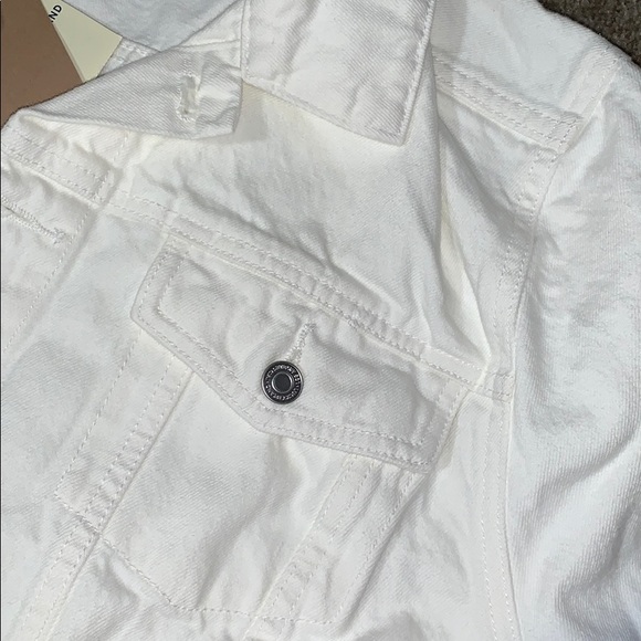 Lucky Brand Jean Jacket - Picture 4 of 5